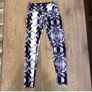Lululemon🍋 ink blot leggings